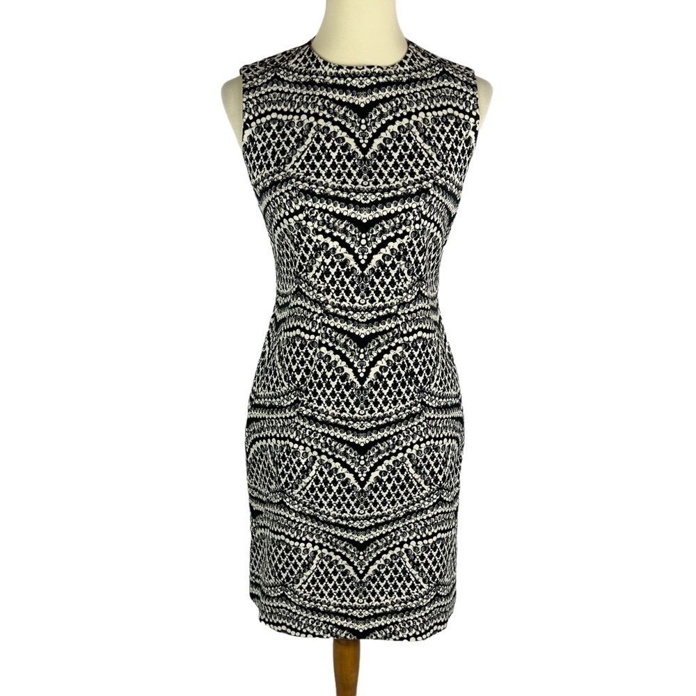 Diane Von Furstenberg Pentra Jacquard Fitted Stretch Sleeveless Sheath Dress 8 - Picture 3 of 12